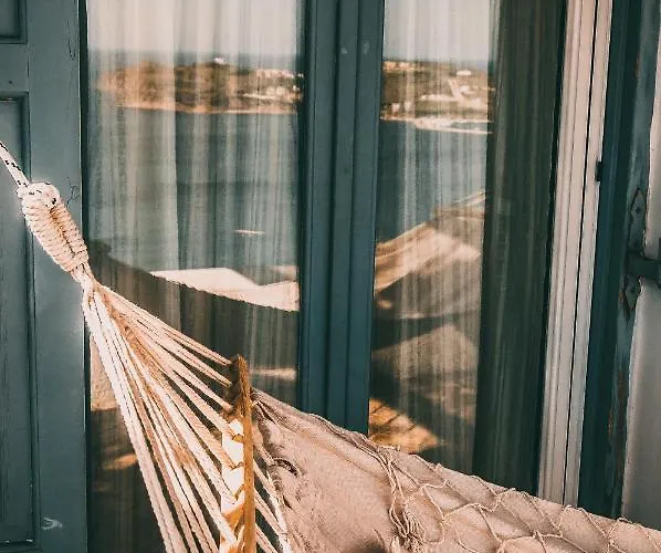 Von Sophia / The House Villa Agioi Apostoloi (Evia)